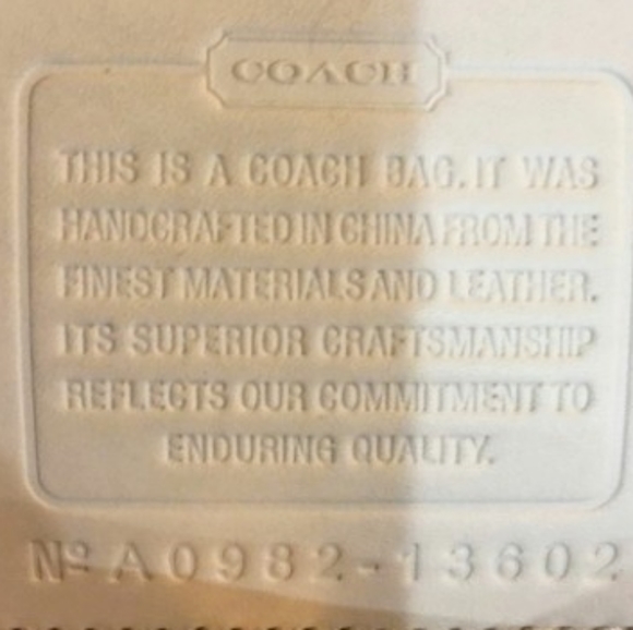 Wow EUC Coach Penolope purse/wallet ser - Picture 6 of 8